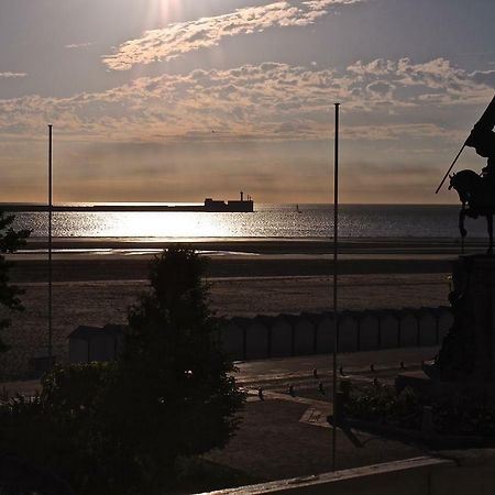 Le Bain De Mer Boulogne-sur-Mer Bagian luar foto
