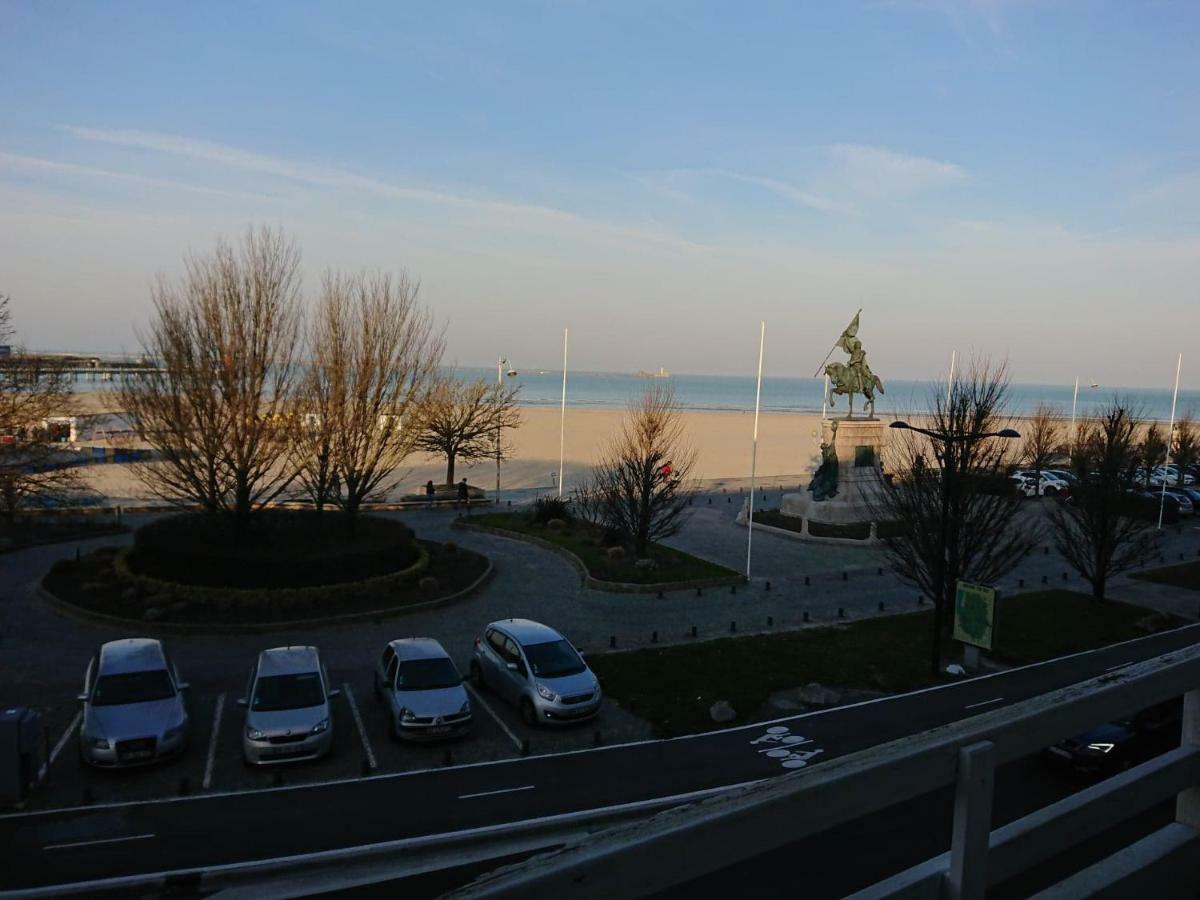 Le Bain De Mer Boulogne-sur-Mer Bagian luar foto